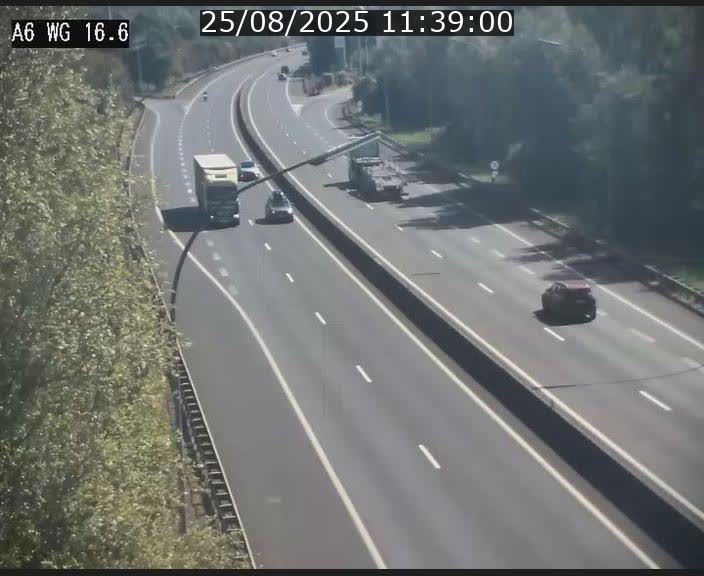 <h2>Traffic live webcam Luxembourg Aire de Capellen - A6 - BK 16.6 - direction Luxembourg/France/Allemagne</h2>