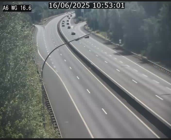 Traffic live webcam Luxembourg Aire de Capellen - A6 - BK 16.6 - direction Luxembourg/France/Allemagne