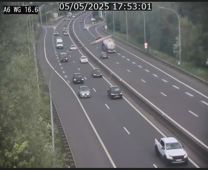 Traffic live webcam Luxembourg Aire de Capellen - A6 - BK 16.6 - direction Luxembourg/France/Allemagne