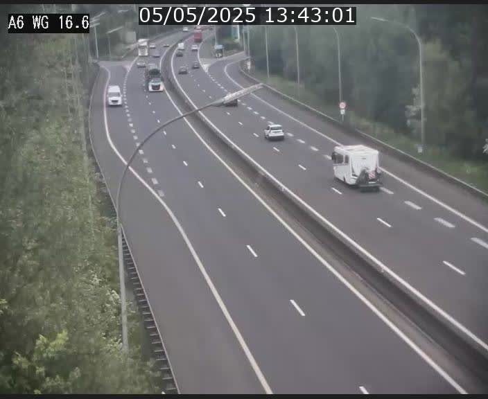 Traffic live webcam Luxembourg Aire de Capellen - A6 - BK 16.6 - direction Luxembourg/France/Allemagne