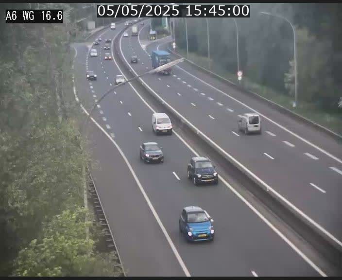 Traffic live webcam Luxembourg Aire de Capellen - A6 - BK 16.6 - direction Luxembourg/France/Allemagne