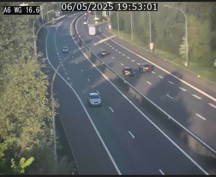Traffic live webcam Luxembourg Aire de Capellen - A6 - BK 16.6 - direction Luxembourg/France/Allemagne