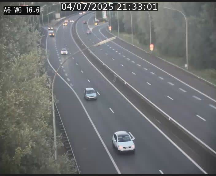 Traffic live webcam Luxembourg Aire de Capellen - A6 - BK 16.6 - direction Luxembourg/France/Allemagne
