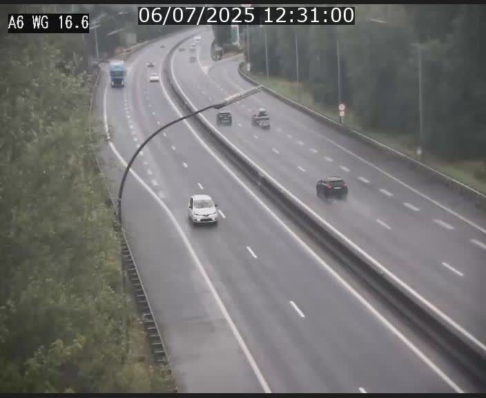 Traffic live webcam Luxembourg Aire de Capellen - A6 - BK 16.6 - direction Luxembourg/France/Allemagne