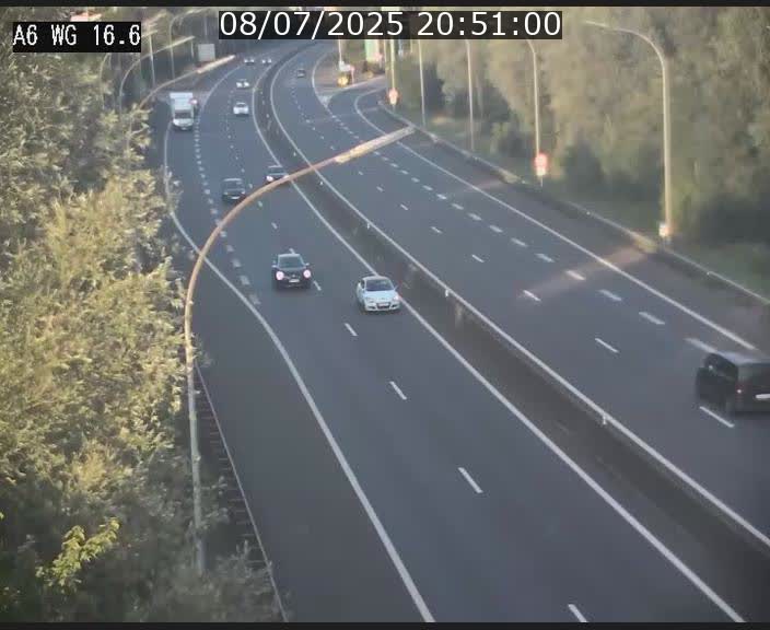 Traffic live webcam Luxembourg Aire de Capellen - A6 - BK 16.6 - direction Luxembourg/France/Allemagne