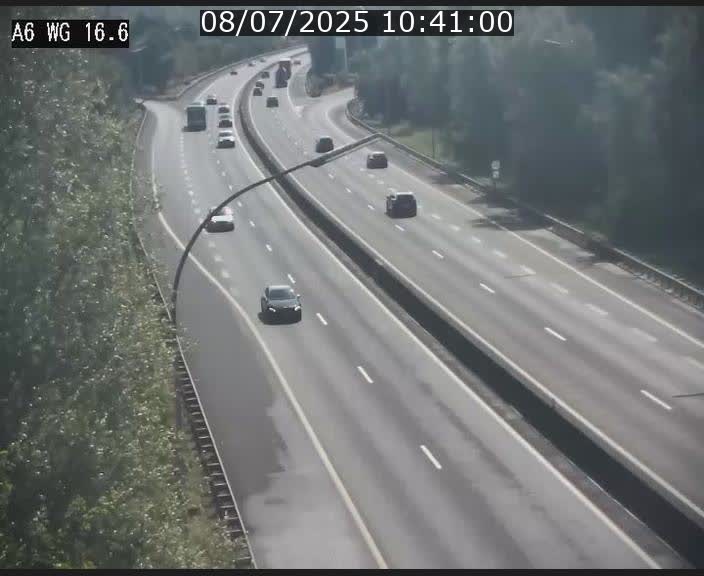 Traffic live webcam Luxembourg Aire de Capellen - A6 - BK 16.6 - direction Luxembourg/France/Allemagne