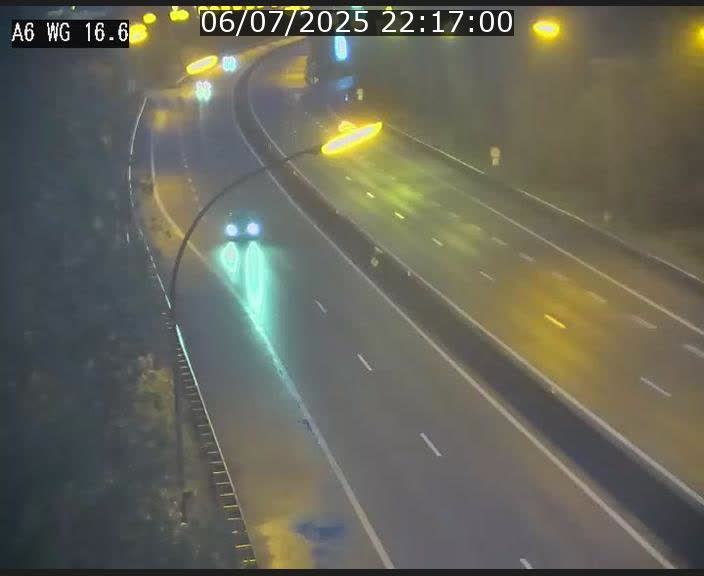 Traffic live webcam Luxembourg Aire de Capellen - A6 - BK 16.6 - direction Luxembourg/France/Allemagne