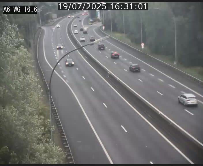 Traffic live webcam Luxembourg Aire de Capellen - A6 - BK 16.6 - direction Luxembourg/France/Allemagne