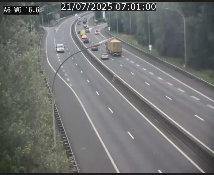 Traffic live webcam Luxembourg Aire de Capellen - A6 - BK 16.6 - direction Luxembourg/France/Allemagne
