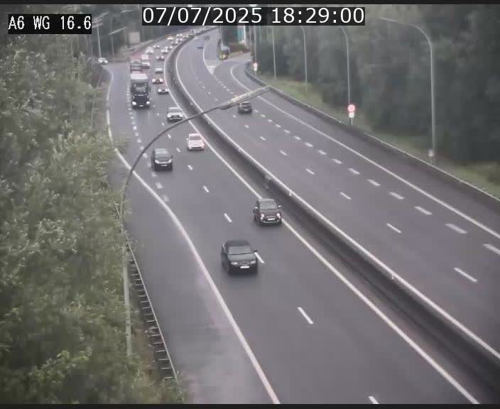 Traffic live webcam Luxembourg Aire de Capellen - A6 - BK 16.6 - direction Luxembourg/France/Allemagne