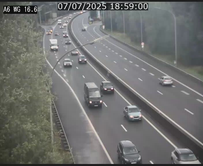 Traffic live webcam Luxembourg Aire de Capellen - A6 - BK 16.6 - direction Luxembourg/France/Allemagne