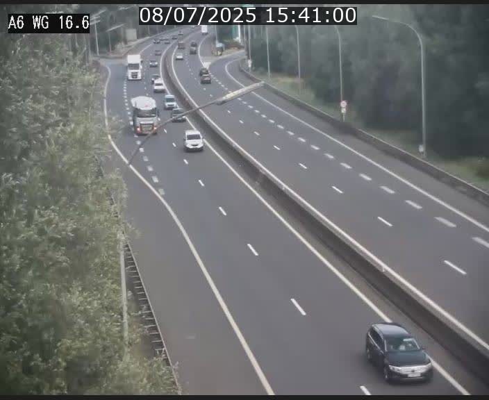Traffic live webcam Luxembourg Aire de Capellen - A6 - BK 16.6 - direction Luxembourg/France/Allemagne