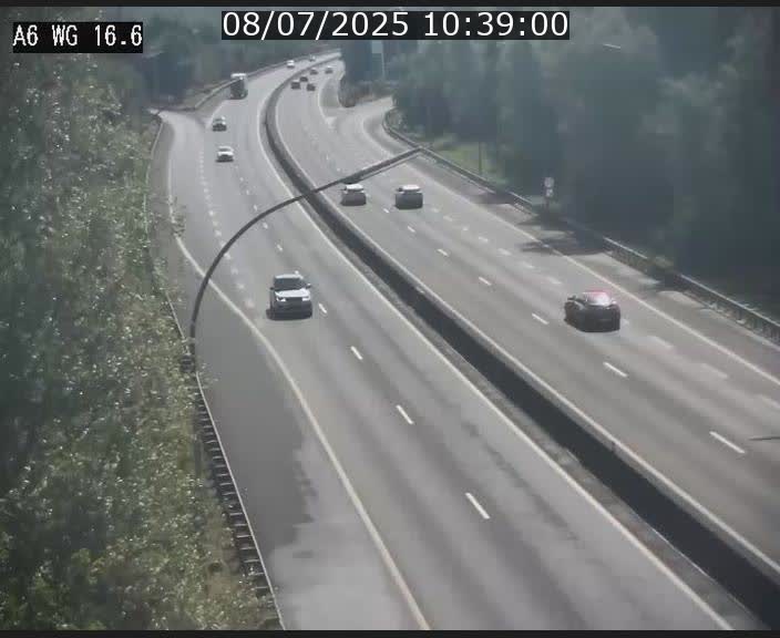 Traffic live webcam Luxembourg Aire de Capellen - A6 - BK 16.6 - direction Luxembourg/France/Allemagne