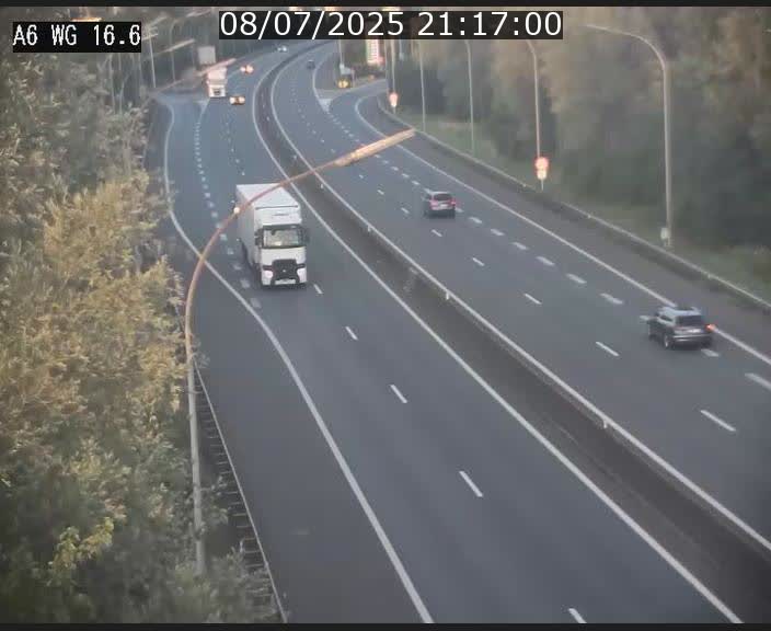 Traffic live webcam Luxembourg Aire de Capellen - A6 - BK 16.6 - direction Luxembourg/France/Allemagne