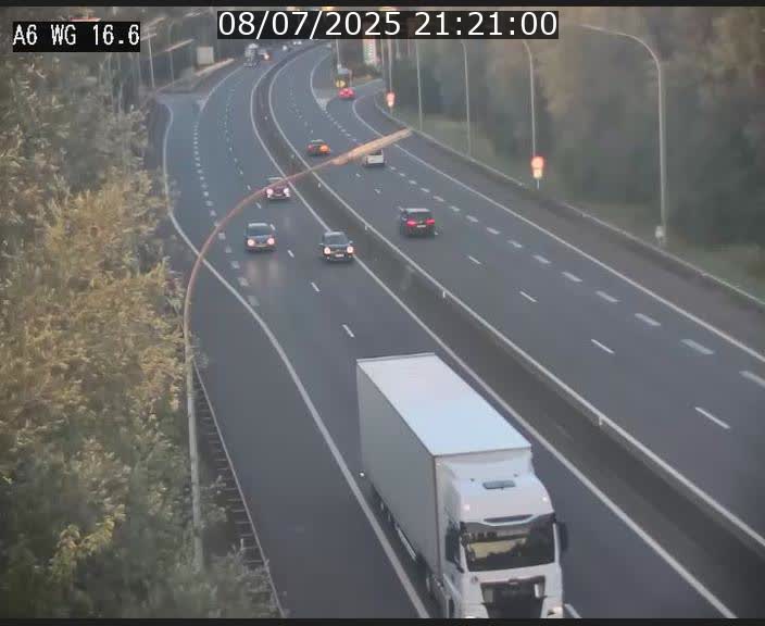 Traffic live webcam Luxembourg Aire de Capellen - A6 - BK 16.6 - direction Luxembourg/France/Allemagne