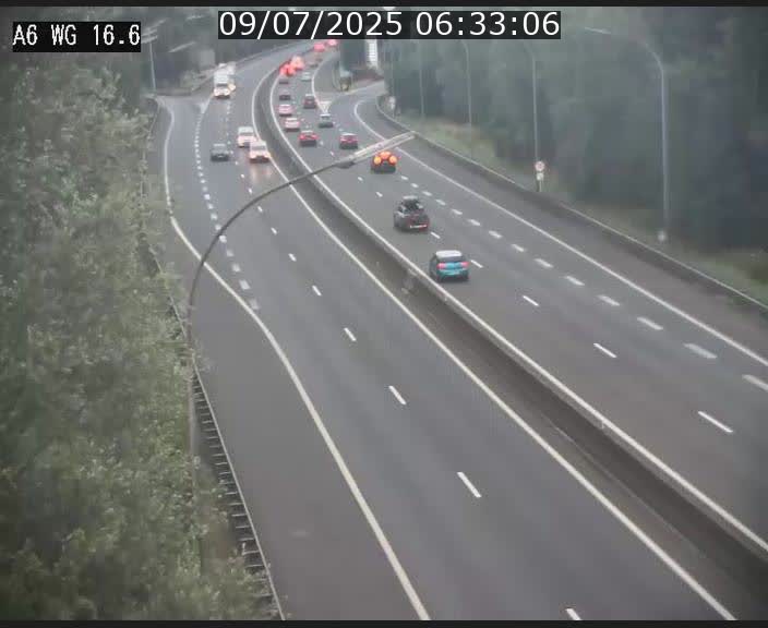 Traffic live webcam Luxembourg Aire de Capellen - A6 - BK 16.6 - direction Luxembourg/France/Allemagne