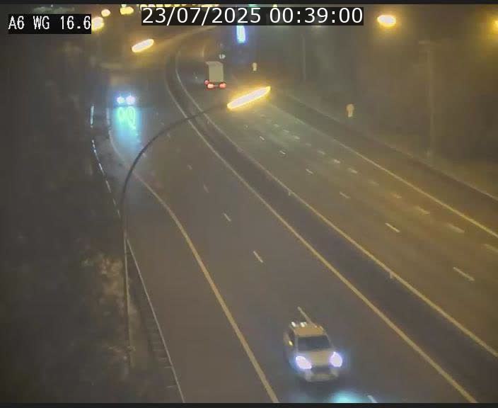 Traffic live webcam Luxembourg Aire de Capellen - A6 - BK 16.6 - direction Luxembourg/France/Allemagne