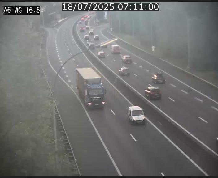 Traffic live webcam Luxembourg Aire de Capellen - A6 - BK 16.6 - direction Luxembourg/France/Allemagne