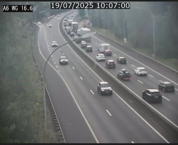 Traffic live webcam Luxembourg Aire de Capellen - A6 - BK 16.6 - direction Luxembourg/France/Allemagne