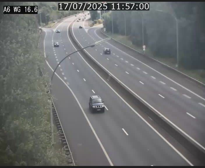 Traffic live webcam Luxembourg Aire de Capellen - A6 - BK 16.6 - direction Luxembourg/France/Allemagne