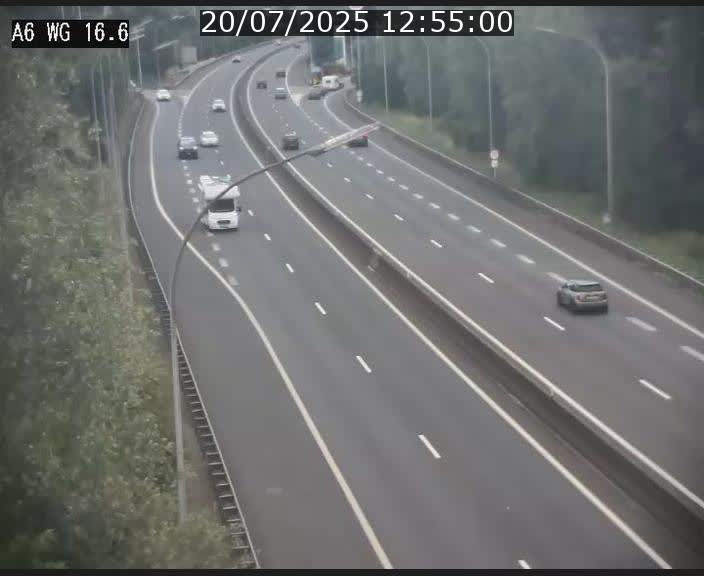 Traffic live webcam Luxembourg Aire de Capellen - A6 - BK 16.6 - direction Luxembourg/France/Allemagne