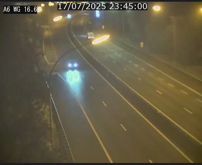 Traffic live webcam Luxembourg Aire de Capellen - A6 - BK 16.6 - direction Luxembourg/France/Allemagne