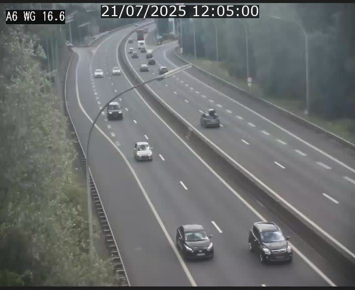 Traffic live webcam Luxembourg Aire de Capellen - A6 - BK 16.6 - direction Luxembourg/France/Allemagne
