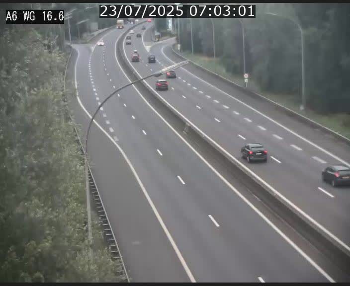 Traffic live webcam Luxembourg Aire de Capellen - A6 - BK 16.6 - direction Luxembourg/France/Allemagne