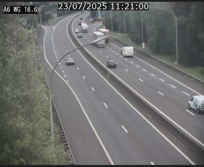 Traffic live webcam Luxembourg Aire de Capellen - A6 - BK 16.6 - direction Luxembourg/France/Allemagne