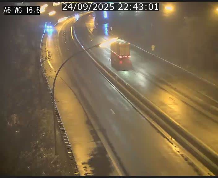 Traffic live webcam Luxembourg Aire de Capellen - A6 - BK 16.6 - direction Luxembourg/France/Allemagne