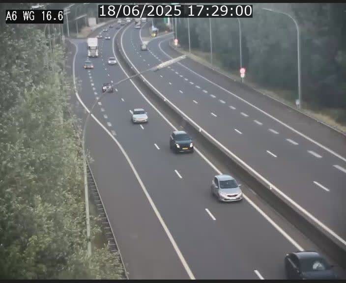 <h2>Traffic live webcam Luxembourg Aire de Capellen - A6 - BK 16.6 - direction Luxembourg/France/Allemagne</h2>