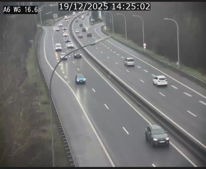 <h2>Traffic live webcam Luxembourg Aire de Capellen - A6 - BK 16.6 - direction Luxembourg/France/Allemagne</h2>