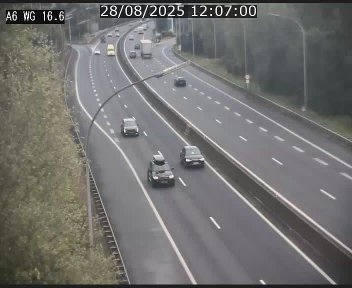 <h2>Traffic live webcam Luxembourg Aire de Capellen - A6 - BK 16.6 - direction Luxembourg/France/Allemagne</h2>
