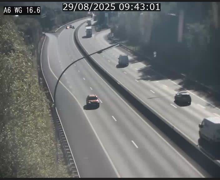 <h2>Traffic live webcam Luxembourg Aire de Capellen - A6 - BK 16.6 - direction Luxembourg/France/Allemagne</h2>