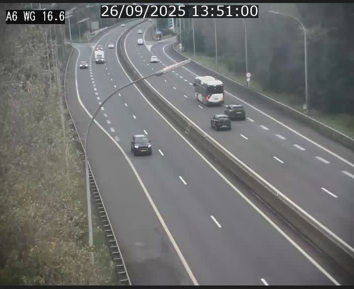 <h2>Traffic live webcam Luxembourg Aire de Capellen - A6 - BK 16.6 - direction Luxembourg/France/Allemagne</h2>