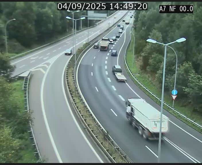 <h2>Caméra autoroute Luxembourg A7 - Echangeur A1/A7 Grünewald direction Tunnel Stafelter</h2>