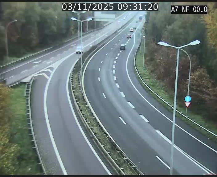 <h2>Caméra autoroute Luxembourg A7 - Echangeur A1/A7 Grünewald direction Tunnel Stafelter</h2>