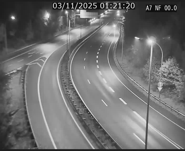 <h2>Caméra autoroute Luxembourg A7 - Echangeur A1/A7 Grünewald direction Tunnel Stafelter</h2>