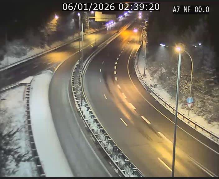<h2>Caméra autoroute Luxembourg A7 - Echangeur A1/A7 Grünewald direction Tunnel Stafelter</h2>