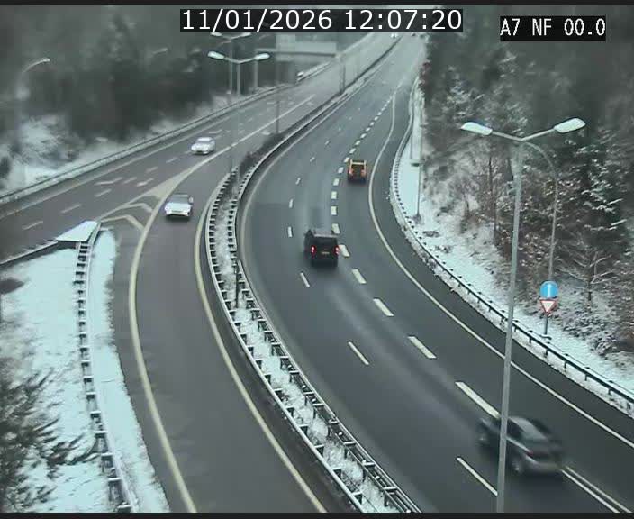 <h2>Caméra autoroute Luxembourg A7 - Echangeur A1/A7 Grünewald direction Tunnel Stafelter</h2>