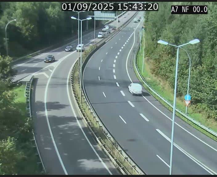 <h2>Caméra autoroute Luxembourg A7 - Echangeur A1/A7 Grünewald direction Tunnel Stafelter</h2>