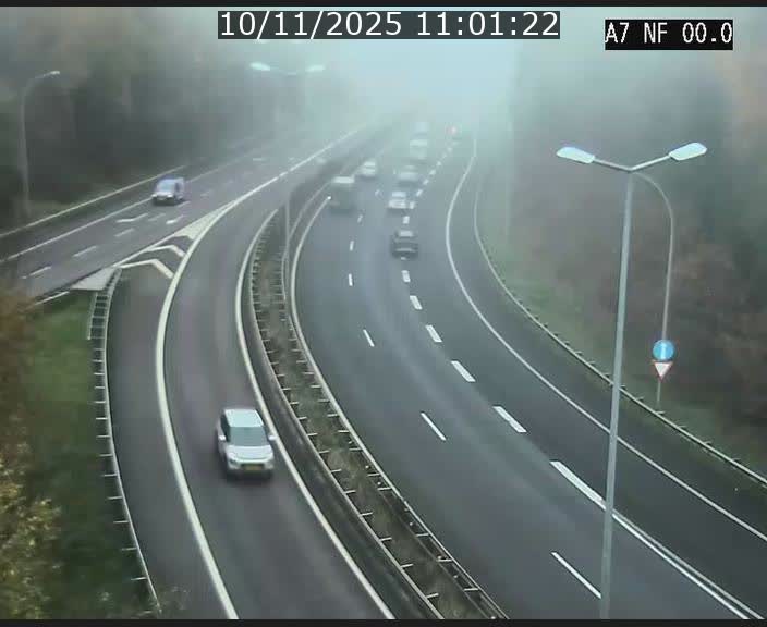 <h2>Caméra autoroute Luxembourg A7 - Echangeur A1/A7 Grünewald direction Tunnel Stafelter</h2>