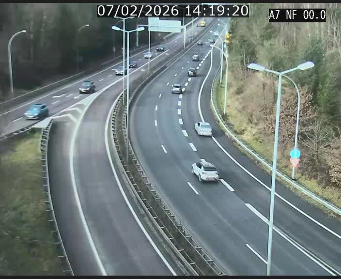 <h2>Caméra autoroute Luxembourg A7 - Echangeur A1/A7 Grünewald direction Tunnel Stafelter</h2>