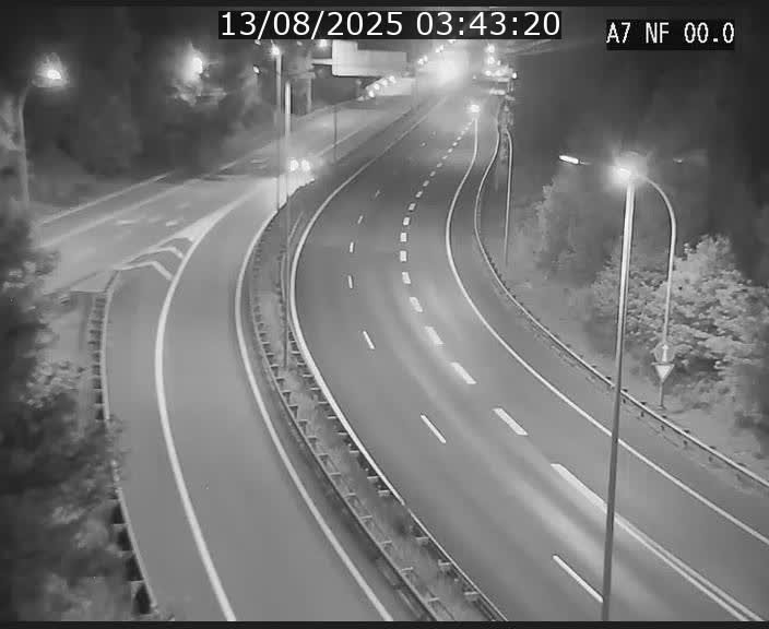 <h2>Caméra autoroute Luxembourg A7 - Echangeur A1/A7 Grünewald direction Tunnel Stafelter</h2>