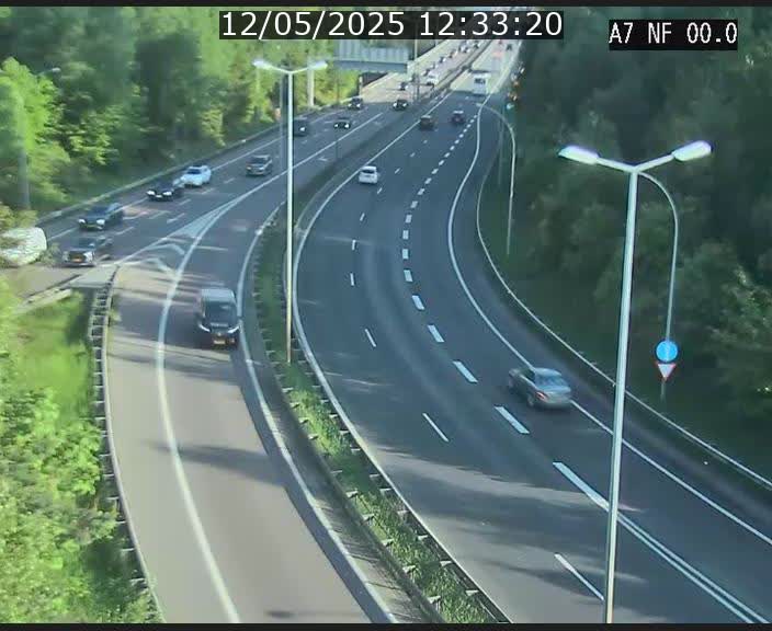 <h2>Caméra autoroute Luxembourg A7 - Echangeur A1/A7 Grünewald direction Tunnel Stafelter</h2>