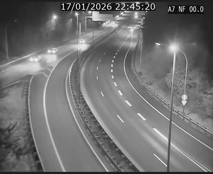 <h2>Caméra autoroute Luxembourg A7 - Echangeur A1/A7 Grünewald direction Tunnel Stafelter</h2>