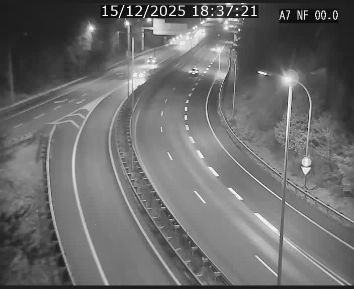 <h2>Caméra autoroute Luxembourg A7 - Echangeur A1/A7 Grünewald direction Tunnel Stafelter</h2>