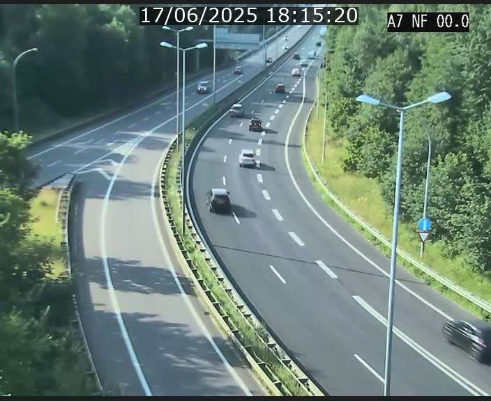<h2>Caméra autoroute Luxembourg A7 - Echangeur A1/A7 Grünewald direction Tunnel Stafelter</h2>