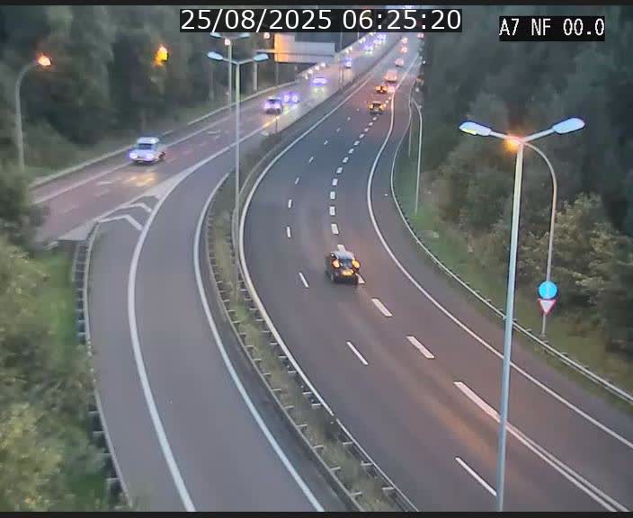 <h2>Caméra autoroute Luxembourg A7 - Echangeur A1/A7 Grünewald direction Tunnel Stafelter</h2>