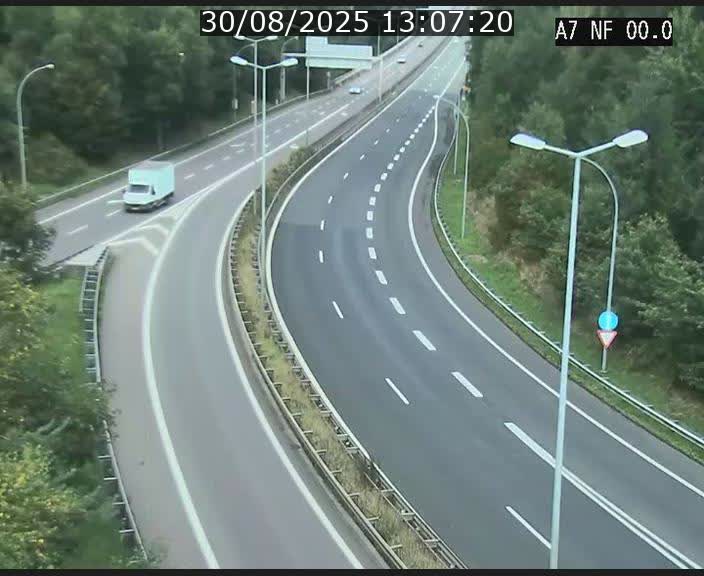 <h2>Caméra autoroute Luxembourg A7 - Echangeur A1/A7 Grünewald direction Tunnel Stafelter</h2>